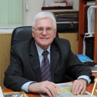 НЕКРОЛОГИ (Памяти главного редактора)