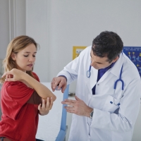 КРАТКО О ПСОРИАЗЕ (Врач поясняет, предупреждает, советует…)